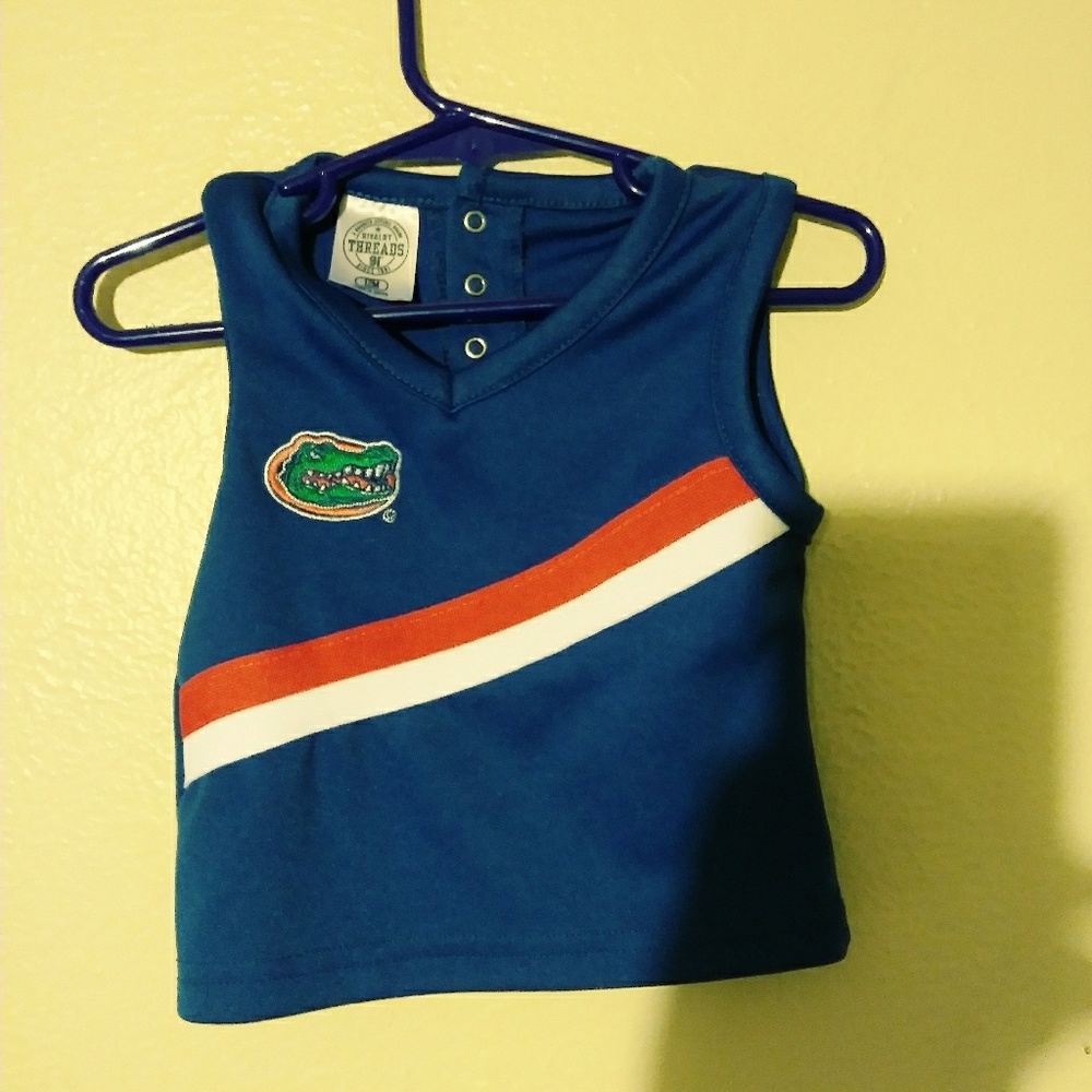 Baby girl uf top